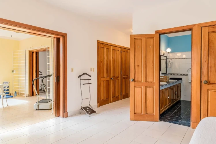 RHPL199 - 4 Yatak Odalı / 4 Banyolu Casa Vivian, Miramar'da