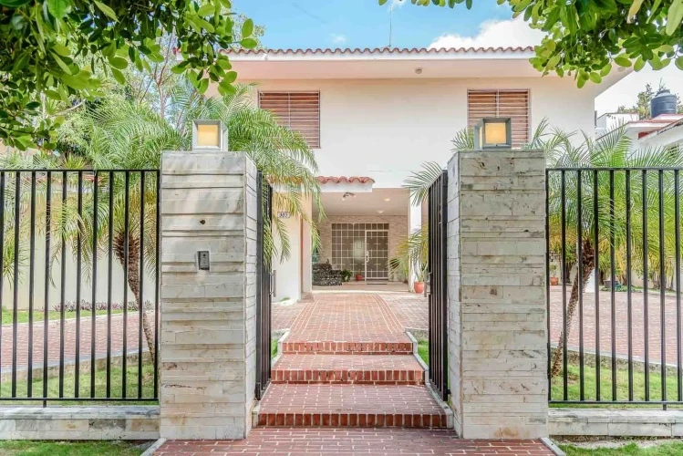 RHPL199 - 4 Yatak Odalı / 4 Banyolu Casa Vivian, Miramar'da