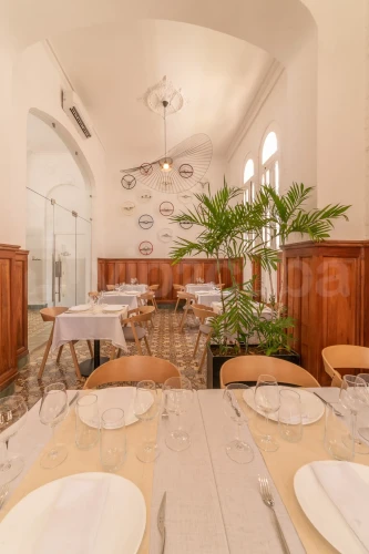 RHPLZ200 - 9 Yatak Odalı / 9 Banyolu Claxon Butik Hotel, Vedado'da