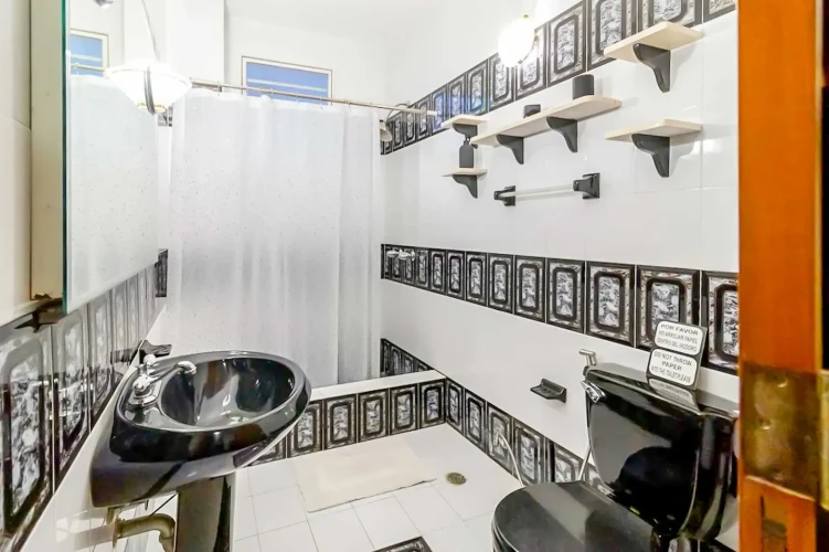 RHPL37 5BR Hostal Raysel in Miramar Havana