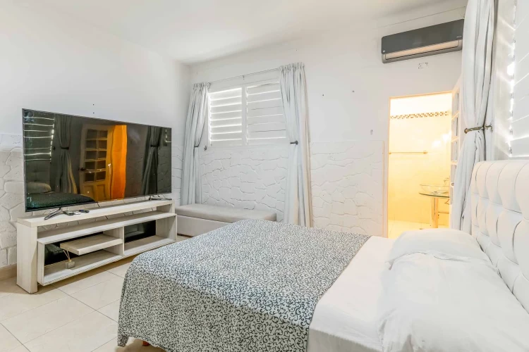 RHPL202 - 4 Yatak Odalı / 4 Banyolu Casa ISA Miramar/Küçük Havuz/wifi